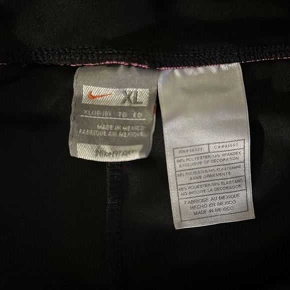 Nike pants - Picture 2 of 3